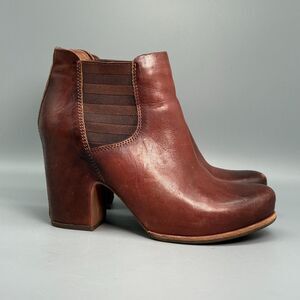 Kork-Ease Shirome Women 7.5 Brown Leather Ankle Boots Block Heel Classic Booties